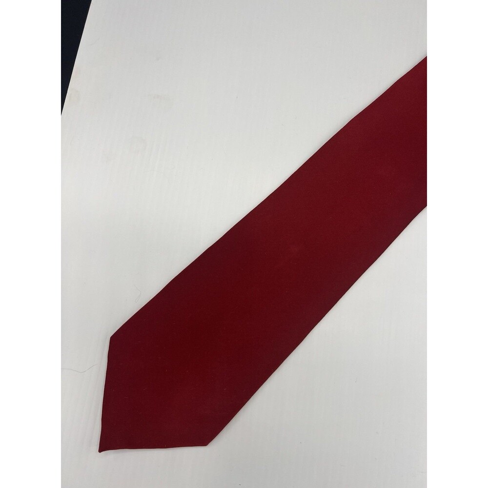 Tongue Tied Tom McLellon Red 100% Silk Tie 4” Greenwich Village NYC